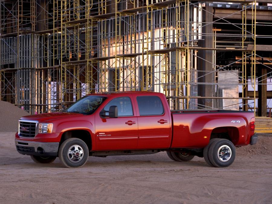  GMC Sierra 3500 HD SLT Crew Cab 2007 года  (фото 11 из 11)